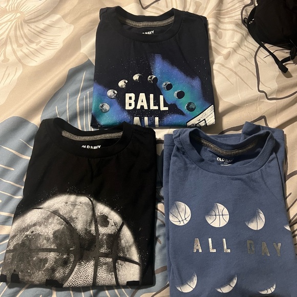 Boys Old Navy tshirt bundle - Picture 2 of 11